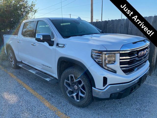Used 2024 GMC Sierra 1500 SLT AWD/4WD image 1