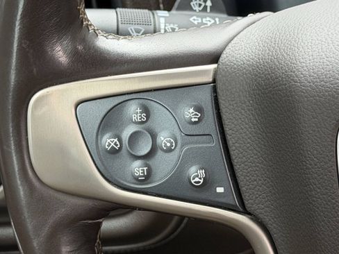 Used 2017 GMC Sierra 1500 Denali AWD/4WD image 26