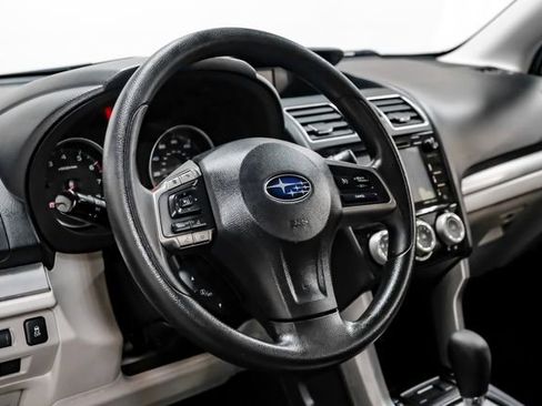 Used 2016 Subaru Forester 2.5i Premium w/ Popular Package #1 AWD/4WD image 22