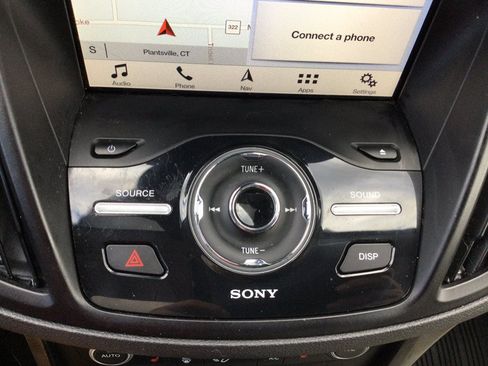 Used 2018 Ford Escape Titanium w/ Ford Safe & Smart Package AWD/4WD image 36