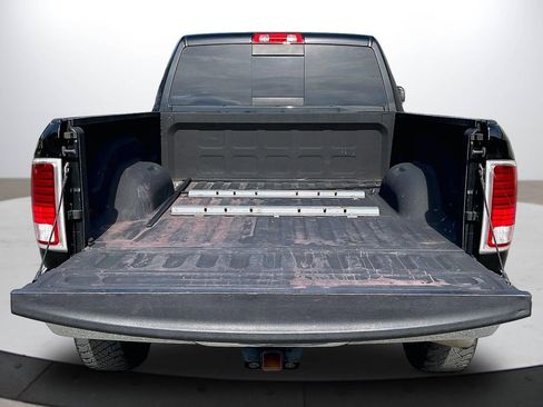 Used 2018 RAM 2500 Laramie w/ Snow Chief Group image 26