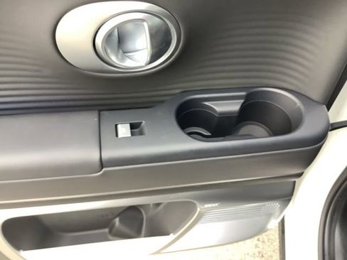 New 2026 Hyundai Ioniq 9 Limited AWD/4WD image 19