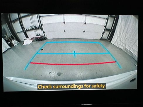 Used 2025 Toyota Highlander XSE AWD/4WD image 36