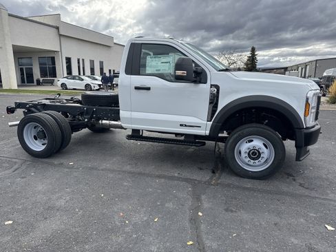 New 2026 Ford F550 4x4 Regular Cab Super Duty w/ Snow Plow Prep Package image 4