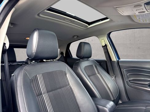 Used 2022 Ford EcoSport SES w/ Interior Protection Package image 7