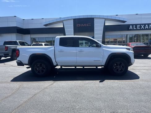 Used 2024 GMC Canyon Elevation w/ Convenience Package AWD/4WD image 2