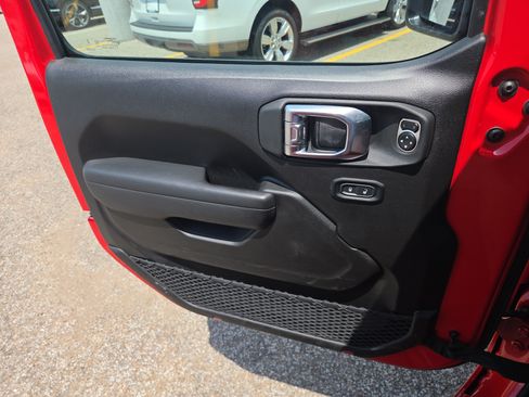Used 2025 Jeep Wrangler Unlimited Sport S 4xe AWD/4WD image 10