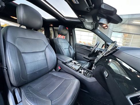 Used 2019 Mercedes-Benz GLS 550 4MATIC w/ Driver Assistance Package image 21