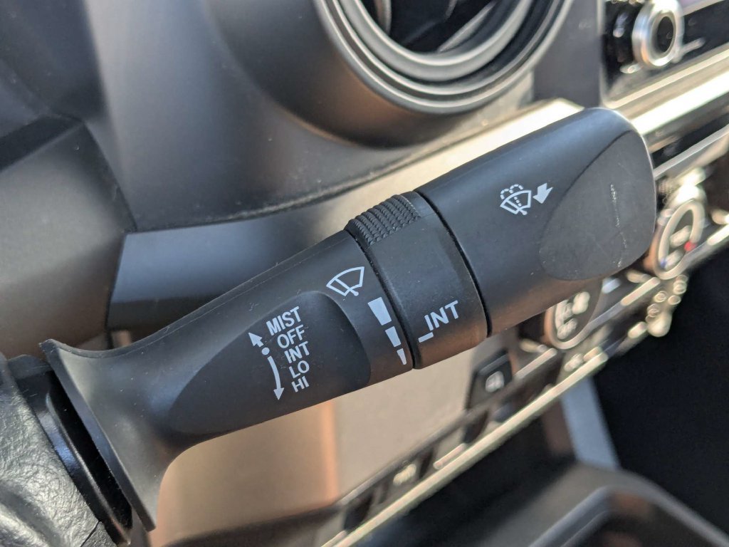 Used 2022 Toyota Tacoma SR RWD image 28