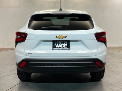 Used 2024 Chevrolet Trax LS