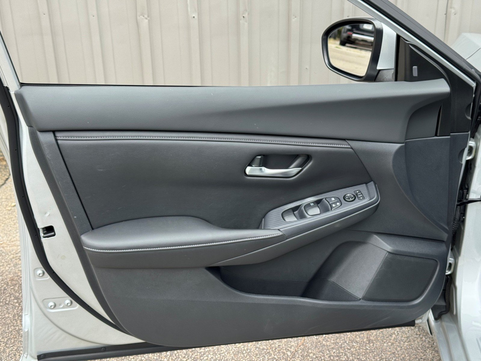 Used 2020 Nissan Sentra S FWD image 33