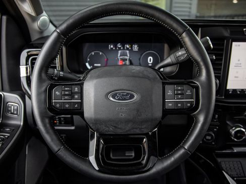 Used 2024 Ford F250 Lariat w/ Lariat Ultimate Package AWD/4WD image 26