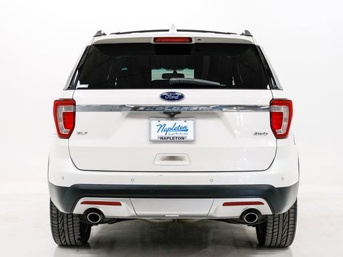 Used 2017 Ford Explorer XLT w/ Equipment Group 202A image 34