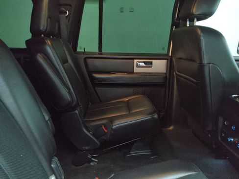 Used 2017 Ford Expedition EL Limited w/ Equipment Group 301A image 19