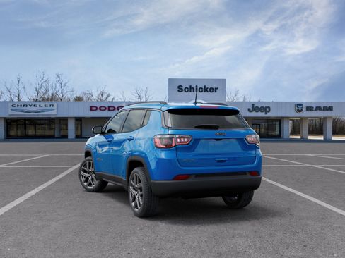 New 2026 Jeep Compass Latitude image 29