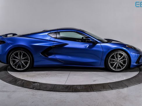 Used 2023 Chevrolet Corvette Stingray Preferred Cpe w/ Z51 Performance Package image 7