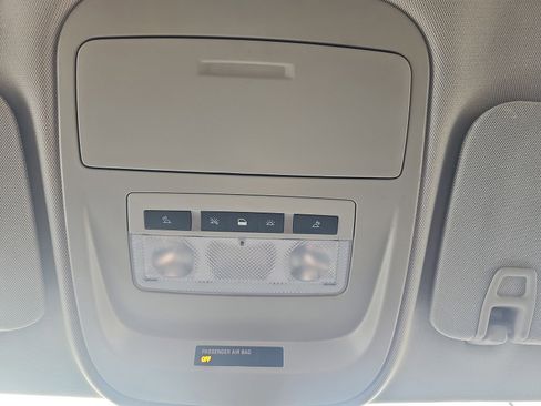 Used 2016 Chevrolet Colorado Z71 image 29