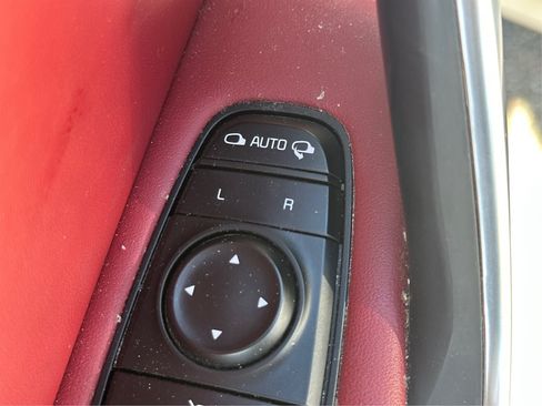 Used 2019 Kia Stinger GT2 AWD/4WD image 19