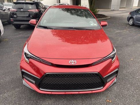 Used 2021 Toyota Corolla SE image 2