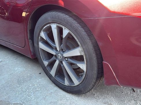 Used 2017 Nissan Altima 2.5 SR image 6