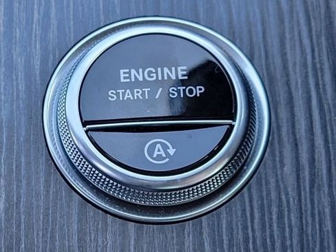 Used 2022 Mercedes-Benz C 300 C 300 image 35