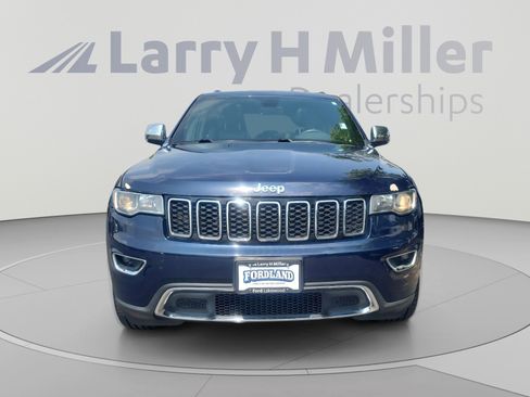 Used 2017 Jeep Grand Cherokee Limited AWD/4WD image 8