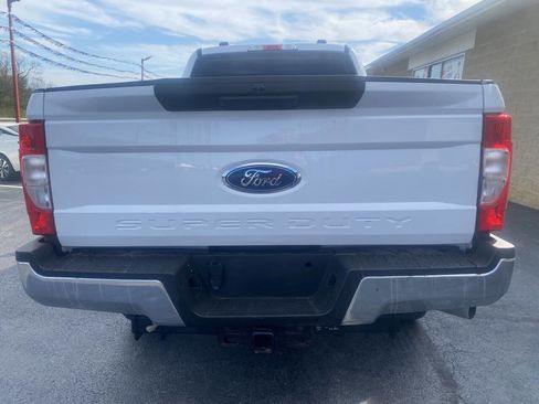 Used 2022 Ford F250 XL w/ Power Equipment Group image 7