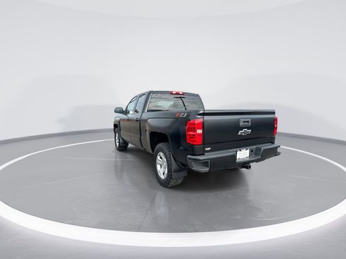 Used 2018 Chevrolet Silverado 1500 LT w/ All Star Edition image 6
