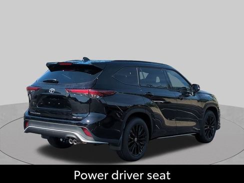 Certified 2026 Toyota Highlander XSE AWD/4WD image 7