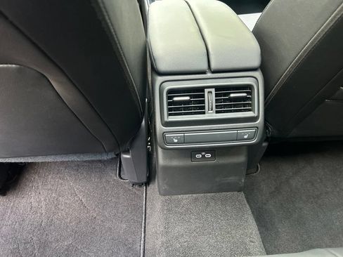 Certified 2025 MAZDA CX-50 AWD 2.5 Turbo w/ Weather Package image 31