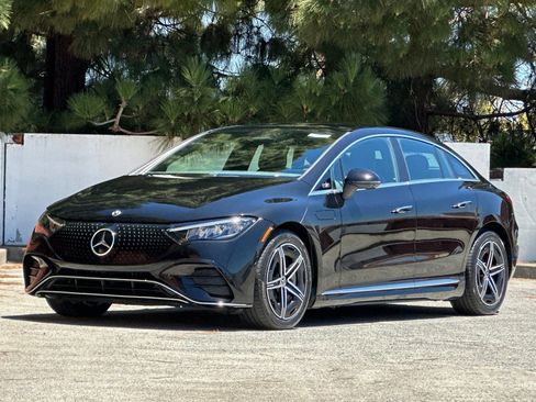 Certified 2023 Mercedes-Benz EQE 350+ 4MATIC Sedan image 10