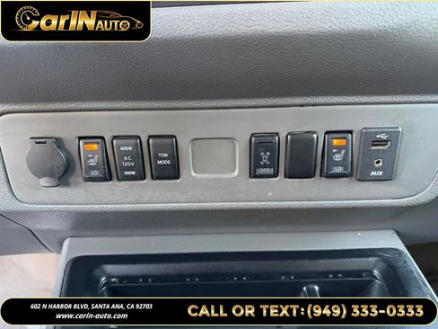 Used 2016 Nissan NV 3500 SL image 24