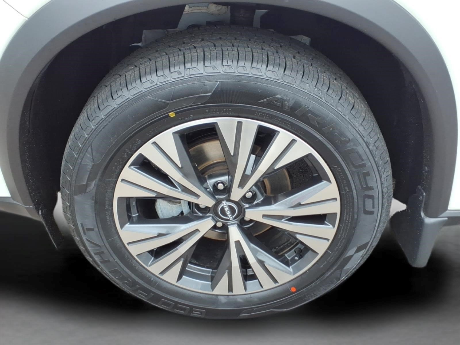 Certified 2023 Nissan Rogue SV AWD/4WD image 10