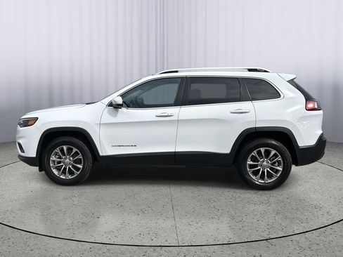 Used 2021 Jeep Cherokee Latitude Plus image 2