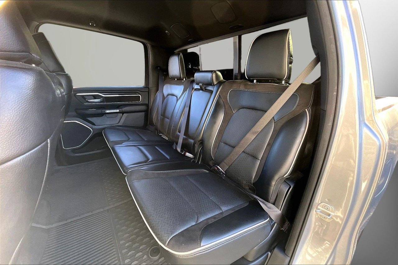 Used 2023 RAM 1500 Laramie AWD/4WD image 21