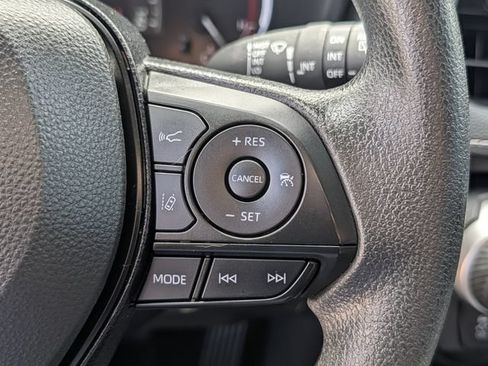 Certified 2025 Toyota RAV4 XLE AWD/4WD image 20