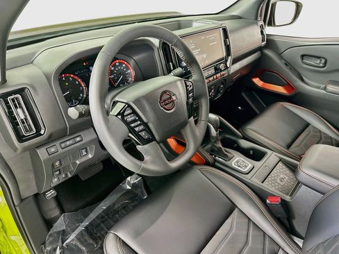 Used 2026 Nissan Frontier PRO-4X w/ Pro Premium Package AWD/4WD image 9