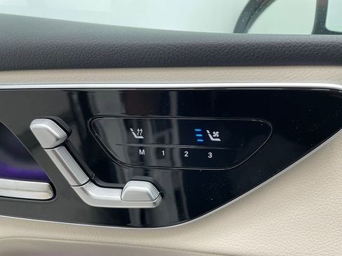 New 2026 Mercedes-Benz GLC 300 image 36