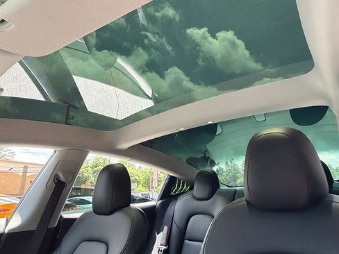 Used 2021 Tesla Model 3 Standard Range Plus RWD image 50