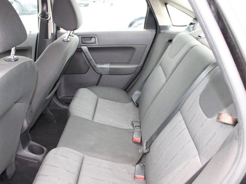 Used 2008 Ford Focus SE FWD image 17