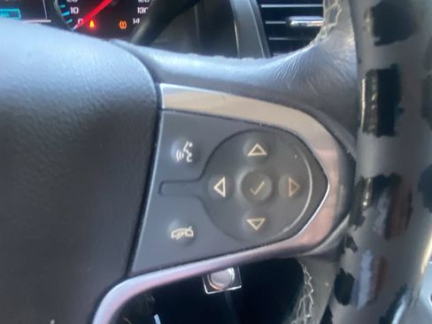 Used 2017 Chevrolet Tahoe LT RWD image 23