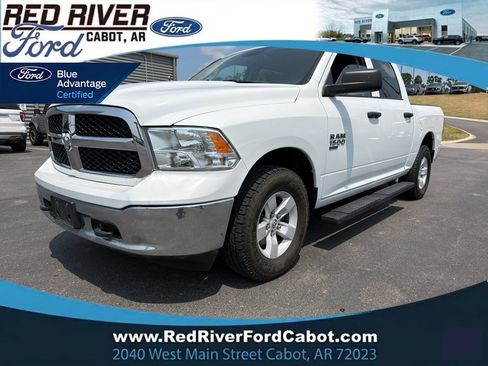Used 2022 RAM 1500 Classic SLT w/ Electronics Group AWD/4WD image 1