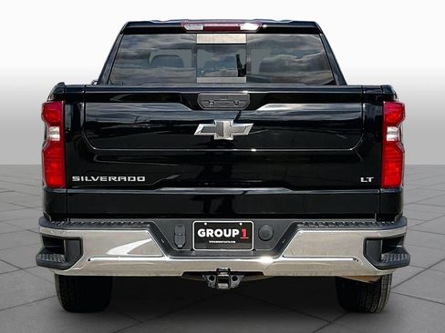 Used 2021 Chevrolet Silverado 1500 LT w/ Convenience Package II RWD image 5