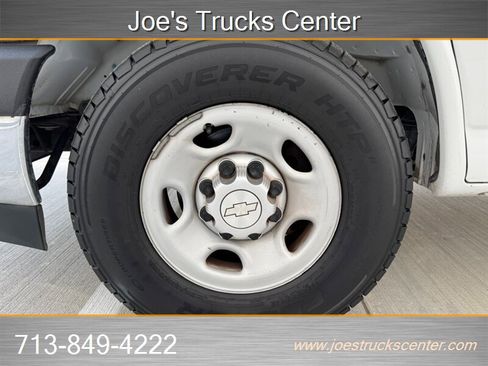 Used 2018 Chevrolet Express 3500 w/ Power Convenience Package image 43