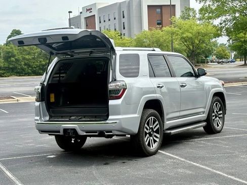 Used 2019 Toyota 4Runner Limited AWD/4WD image 15