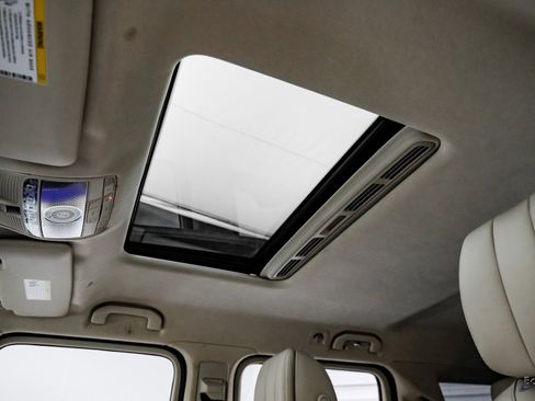 Used 2020 Mercedes-Benz G 550 image 38