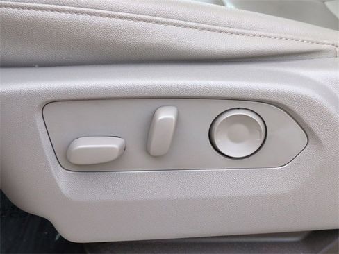 Used 2024 Chevrolet Silverado 3500 LTZ w/ LTZ Premium Package image 12