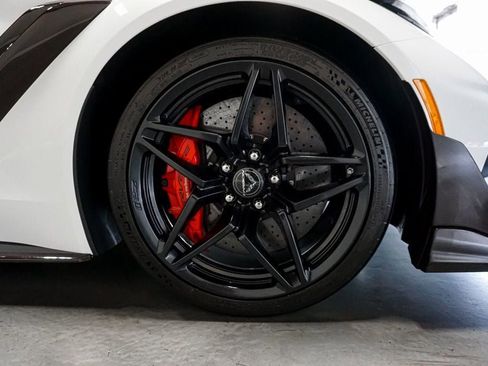 Used 2019 Chevrolet Corvette ZR1 w/ ZTK Track Performance Package RWD image 43