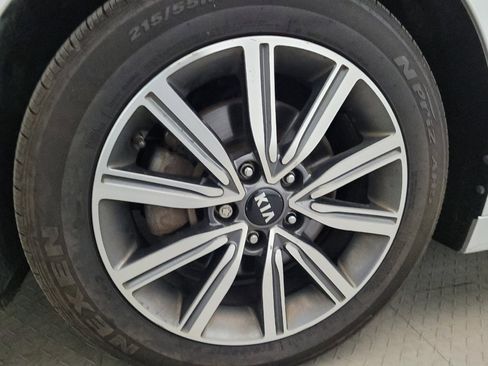 Used 2019 Kia Optima LX w/ LX 17" Wheel Package FWD image 31