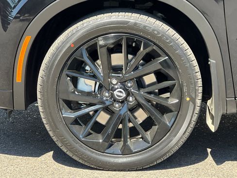 New 2026 Nissan Rogue Platinum image 38